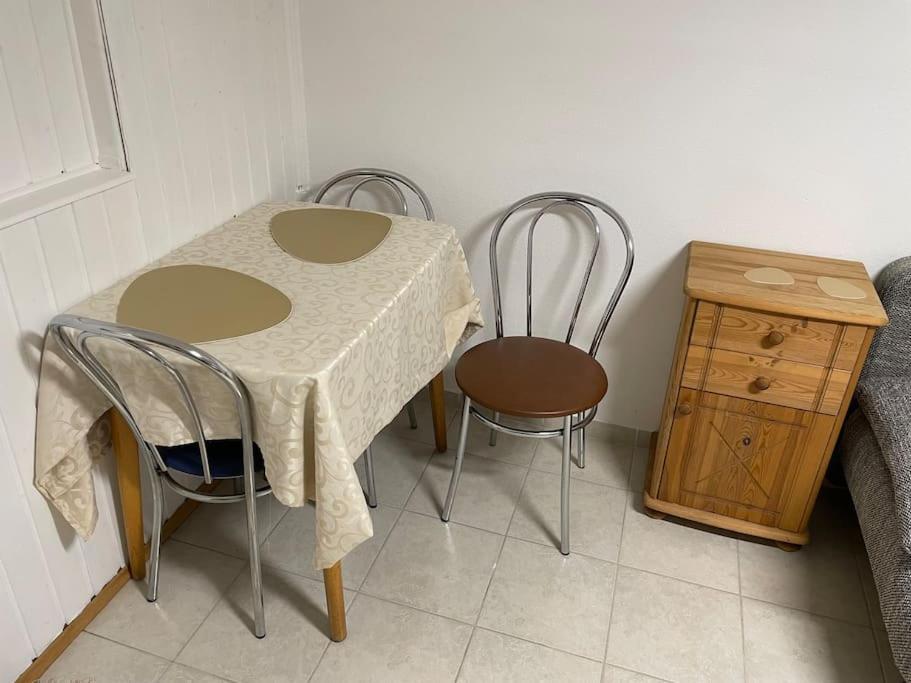 Comfortable Apartment In Commercial Centre Unterhaching Εξωτερικό φωτογραφία